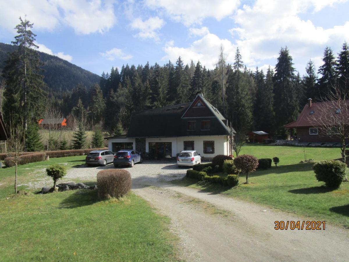 Penzion Pod Dobakom Lazisko Extérieur photo